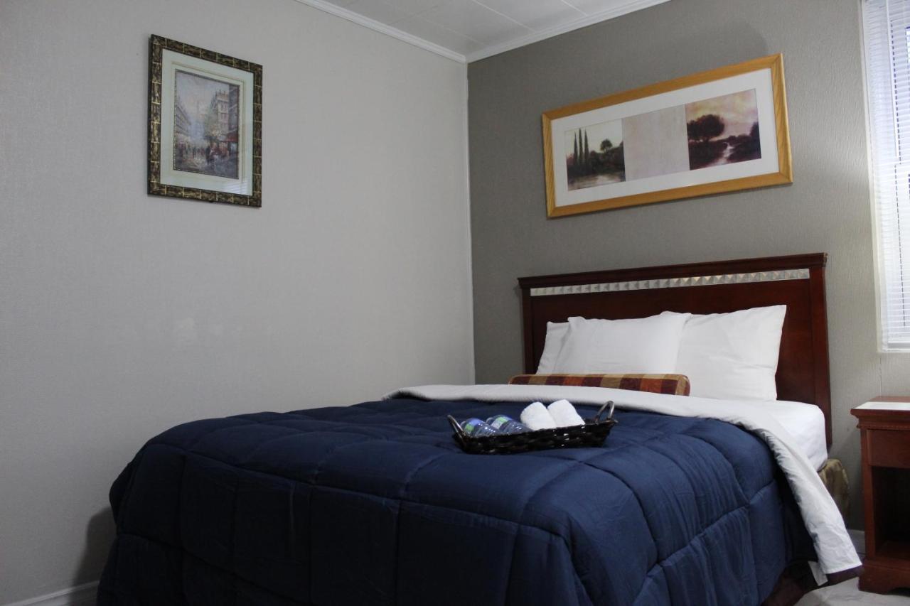 Sunrise Inn Parry Sound Esterno foto